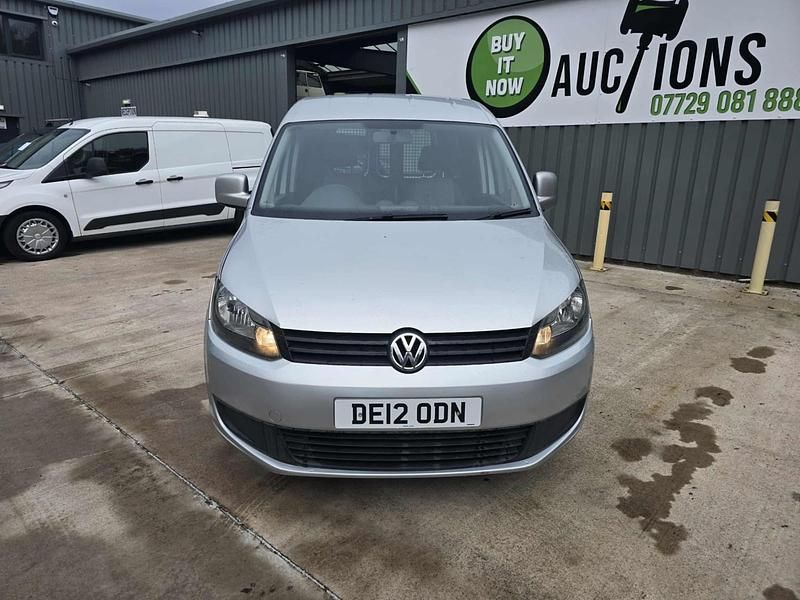 Used VW Caddy Match 102 HP (75 kW) 2012 Silver MPV