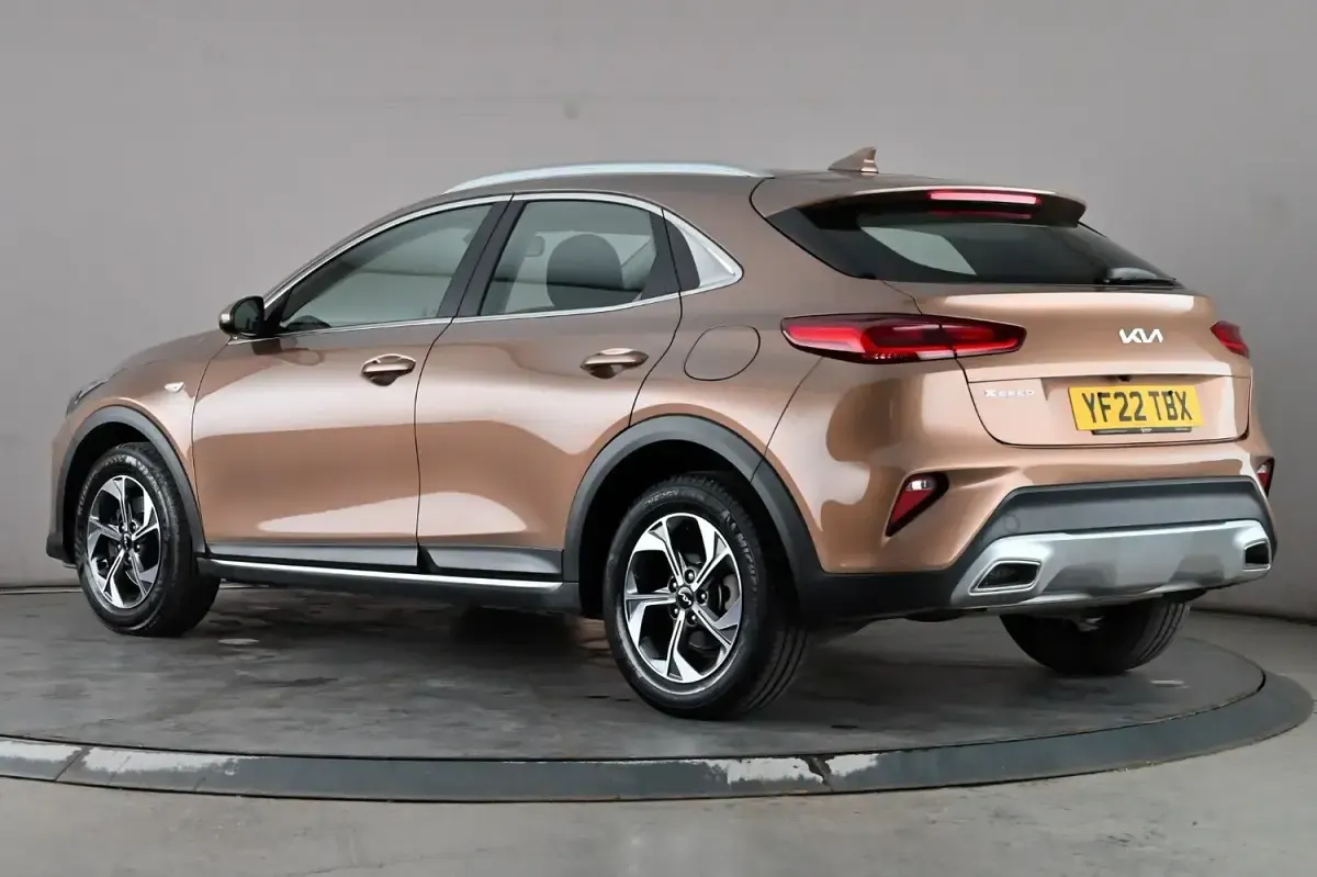 Used Kia XCeed 118 HP (86 kW) 2022 Bronze SUV