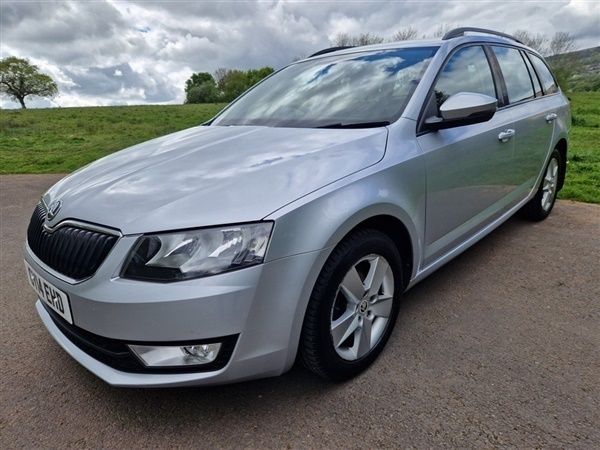 Silver Used 2014 Skoda Octavia SE Estate | £4,295 (Expensive) - Image 1/1