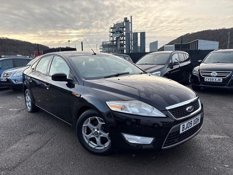 Black Used 2009 Ford Mondeo Zetec Hatchback | £1,299 (Fair price) - Image 1/4