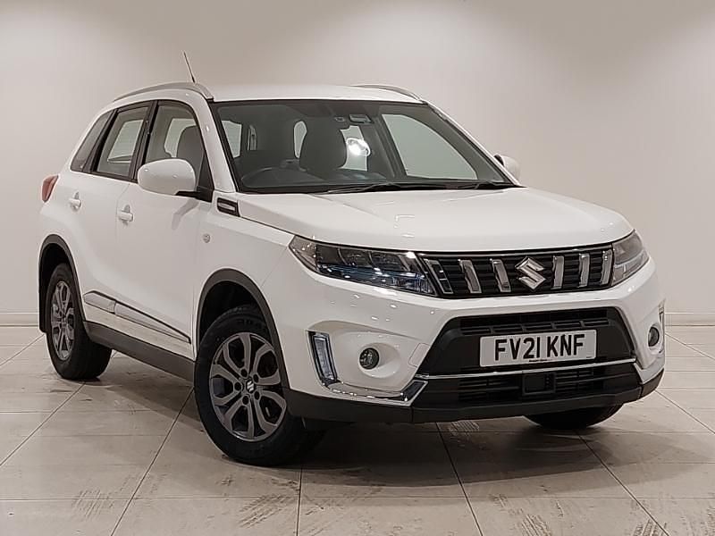White Used 2021 Suzuki Vitara SZ4 SUV | £14,298 (A bit pricey) - Image 1/4