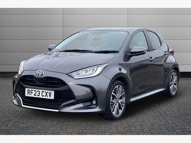 Used Toyota Yaris Hybrid 116 HP (85 kW) 2023 Grey Hatchback