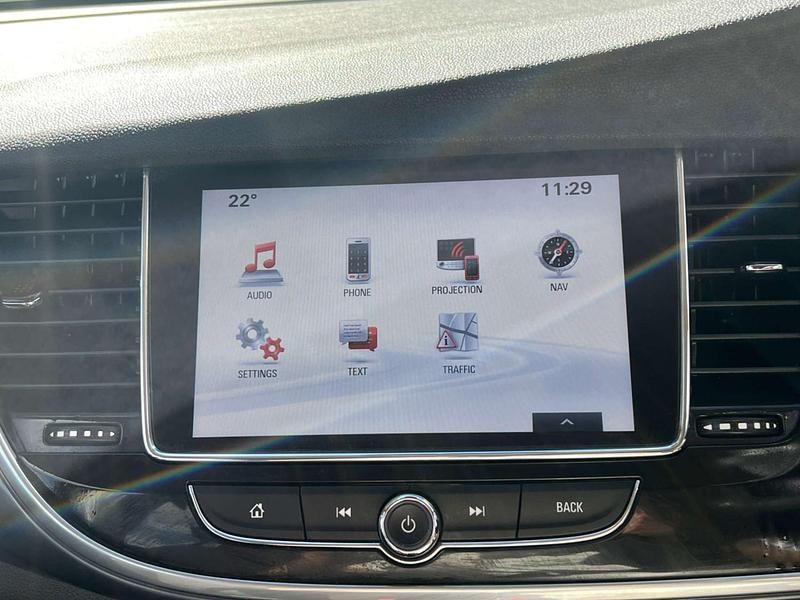 Used Vauxhall Mokka X S 136 HP (100 kW) 2019 Red SUV