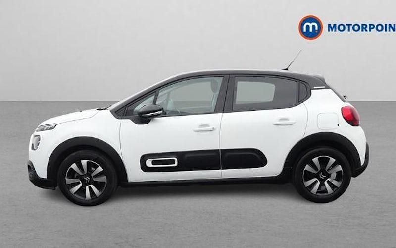 Used Citroën C3 PureTech 83 HP (61 kW) 2024 White Hatchback