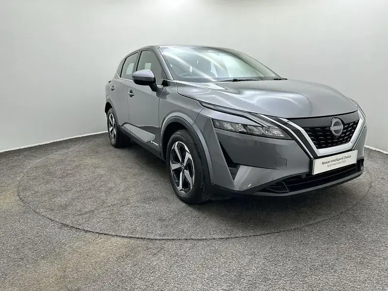 Used Nissan Qashqai Acenta Premium 190 HP (139 kW) 2023 Grey SUV