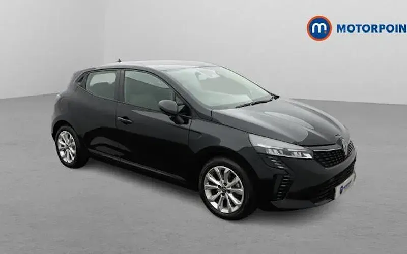 Used Renault Clio Evolution 90 HP (66 kW) 2024 Hatchback