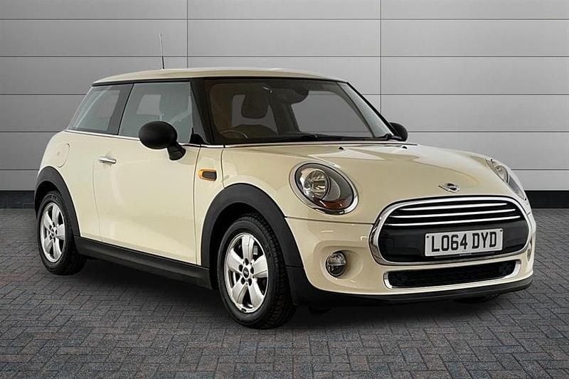 Used Mini ONE 102 HP (75 kW) 2014 Pepper white Hatchback