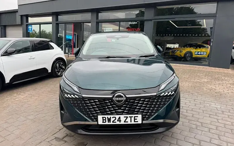 Used Nissan Qashqai Acenta Premium 190 HP (139 kW) 2024 Green SUV