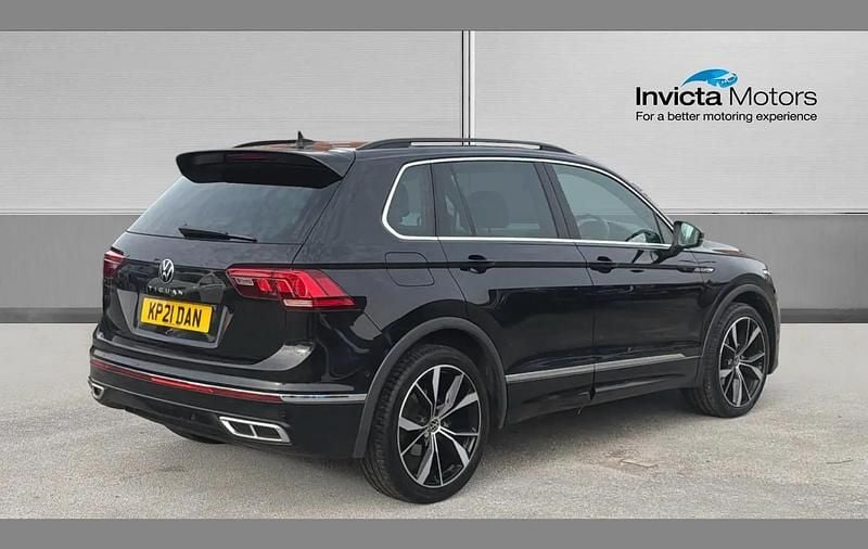 Used VW Tiguan R-line 150 HP (110 kW) 2023 Deep black pearl SUV