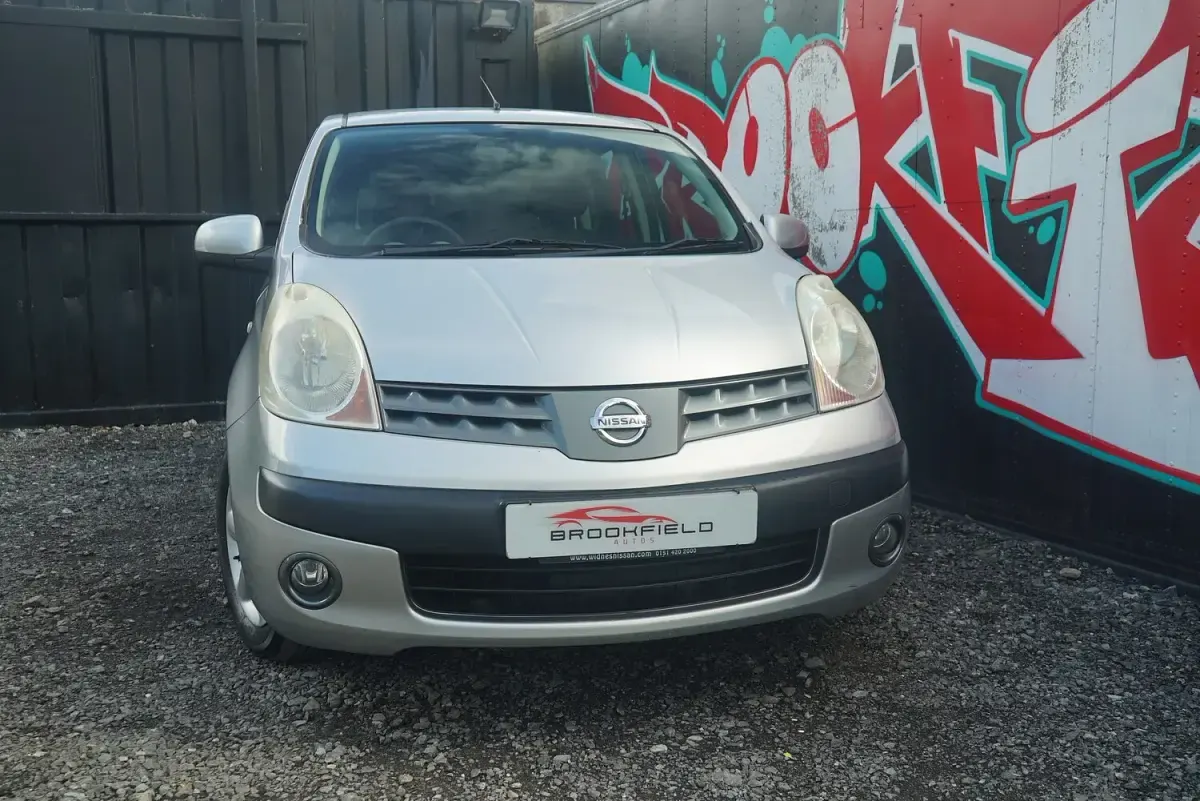 Used Nissan Note SE 110 HP (80 kW) 2007 Silver Hatchback