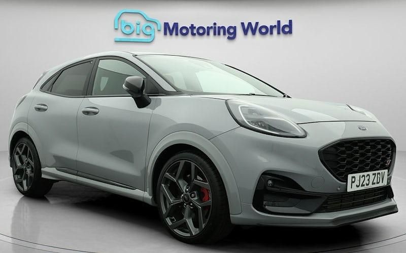 Grey Used 2023 Ford Puma Gen-E ST Hatchback | £19,100 (Fair price) - Image 1/4