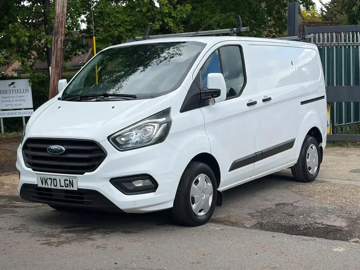 Used Ford Transit Custom Trend 105 HP (77 kW) 2020 White Van