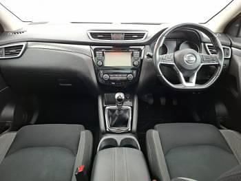Used Nissan Qashqai N-Connecta 115 HP (84 kW) 2018 Black SUV