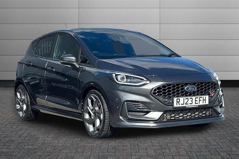 Magnetic Used 2023 Ford Fiesta ST Hatchback | £18,290 (Fair price) - Image 1/2