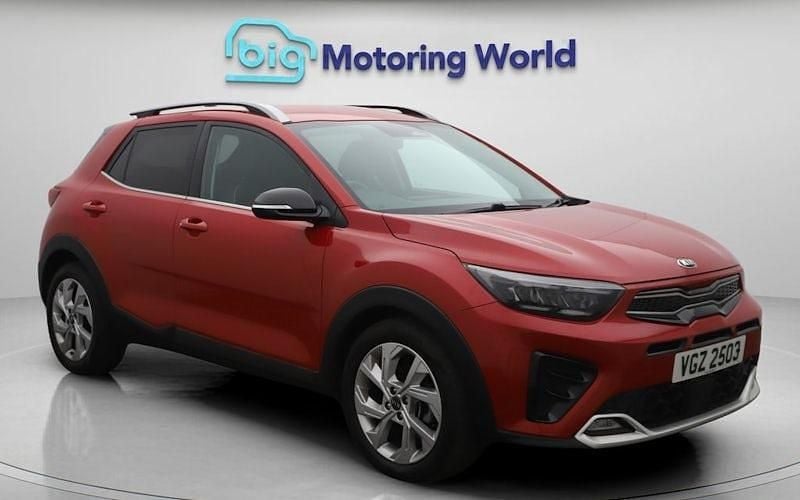 Used 2022 Kia Stonic 4 SUV | £11,200 (Good price) - Image 1/4