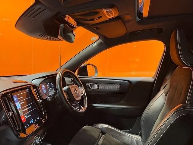 Used Volvo XC40 R-Design 190 HP (139 kW) 2018 Silver SUV