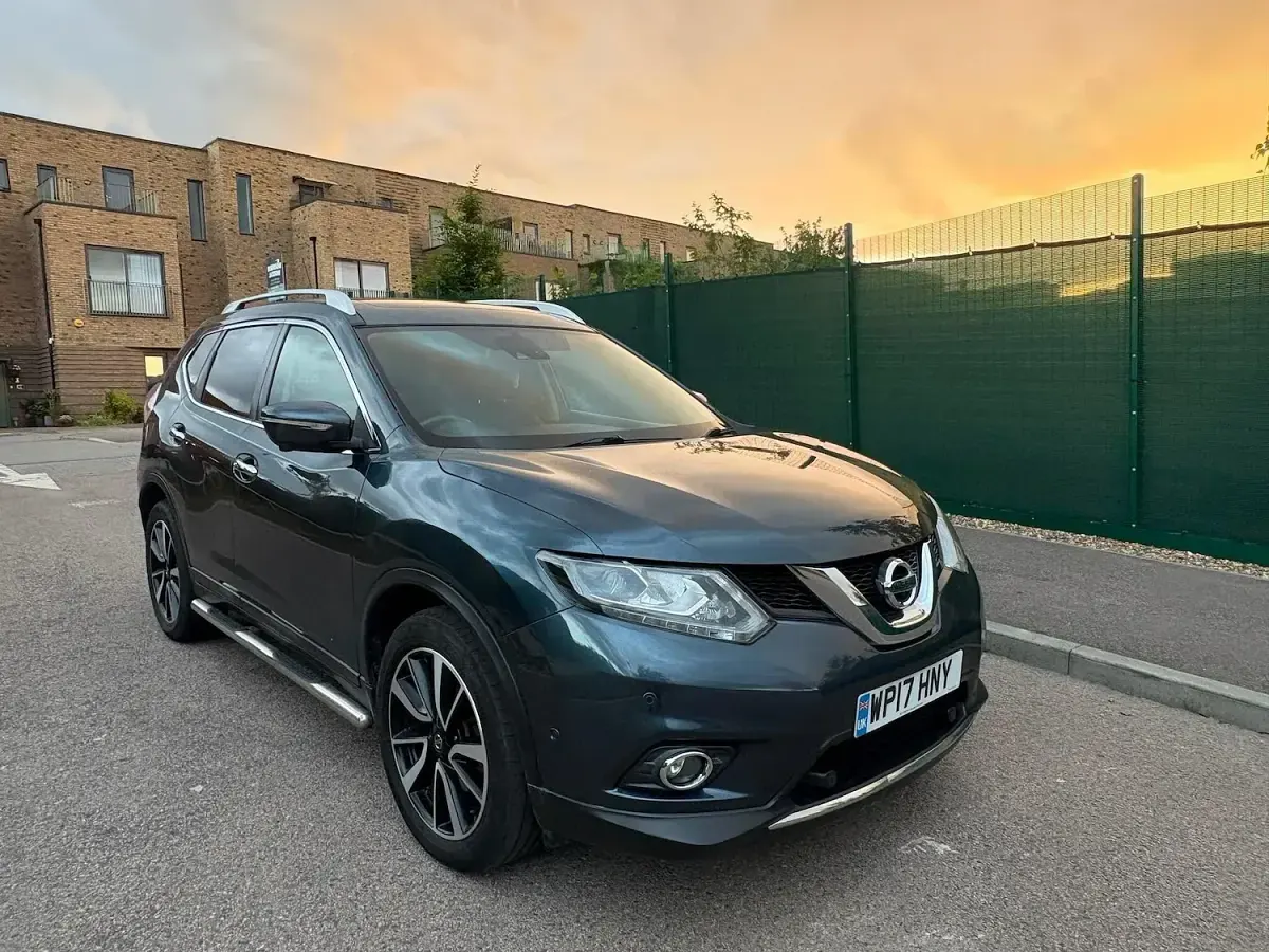 Used Nissan X-Trail Tekna 130 HP (95 kW) 2017 Blue SUV
