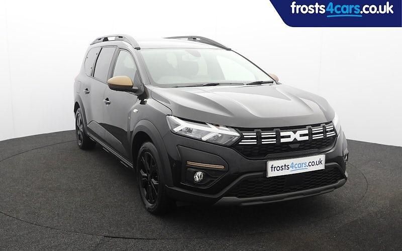 Used Dacia Jogger Extreme 141 HP (103 kW) 2025 MPV