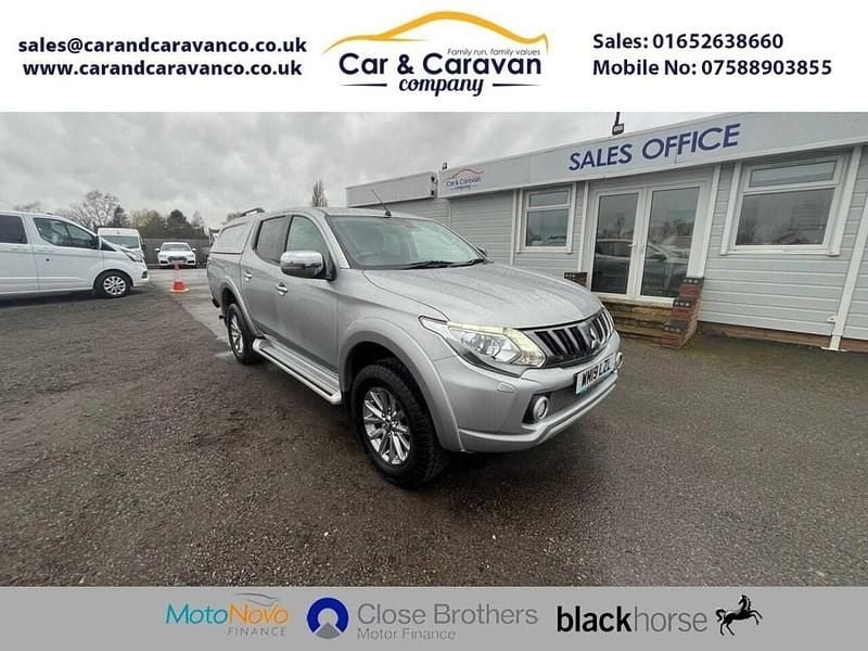 Used Mitsubishi L200 178 HP (130 kW) 2019 Silver Pickup