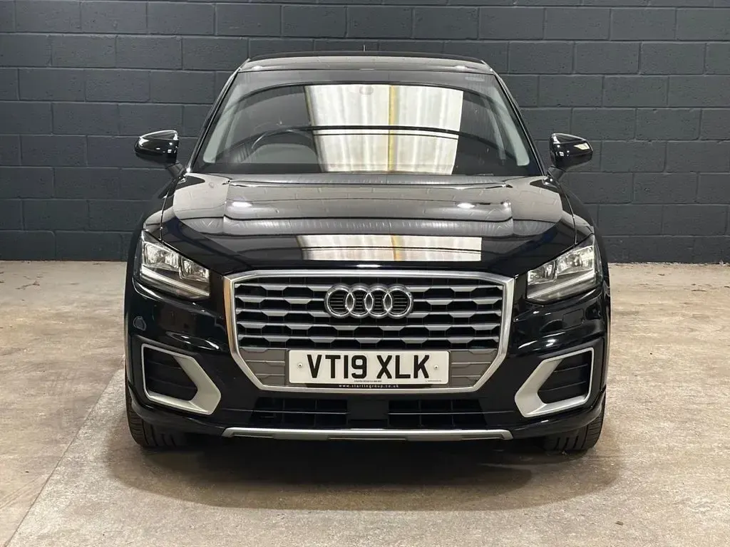 Used Audi Q2 Sport 116 HP (85 kW) 2019 Black SUV
