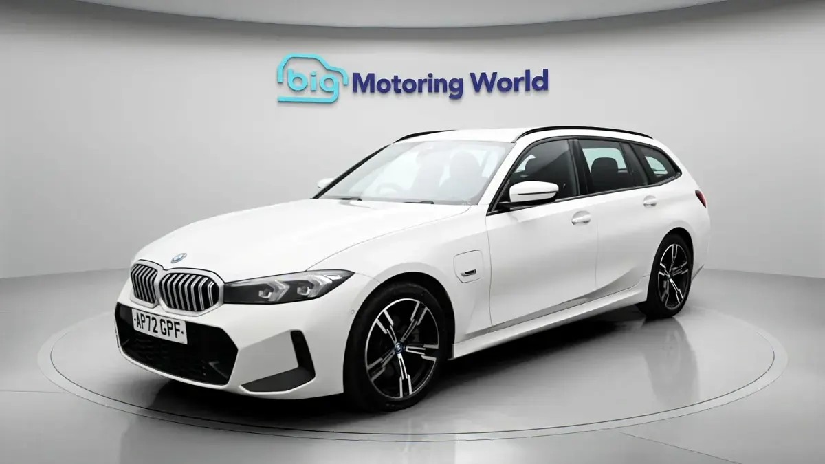 Used BMW 330 M Sport 288 HP (211 kW) 2023 Estate