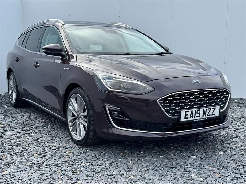 Purple Used 2019 Ford Focus Vignale Estate | £15,400 (Fair price) - Image 1/4