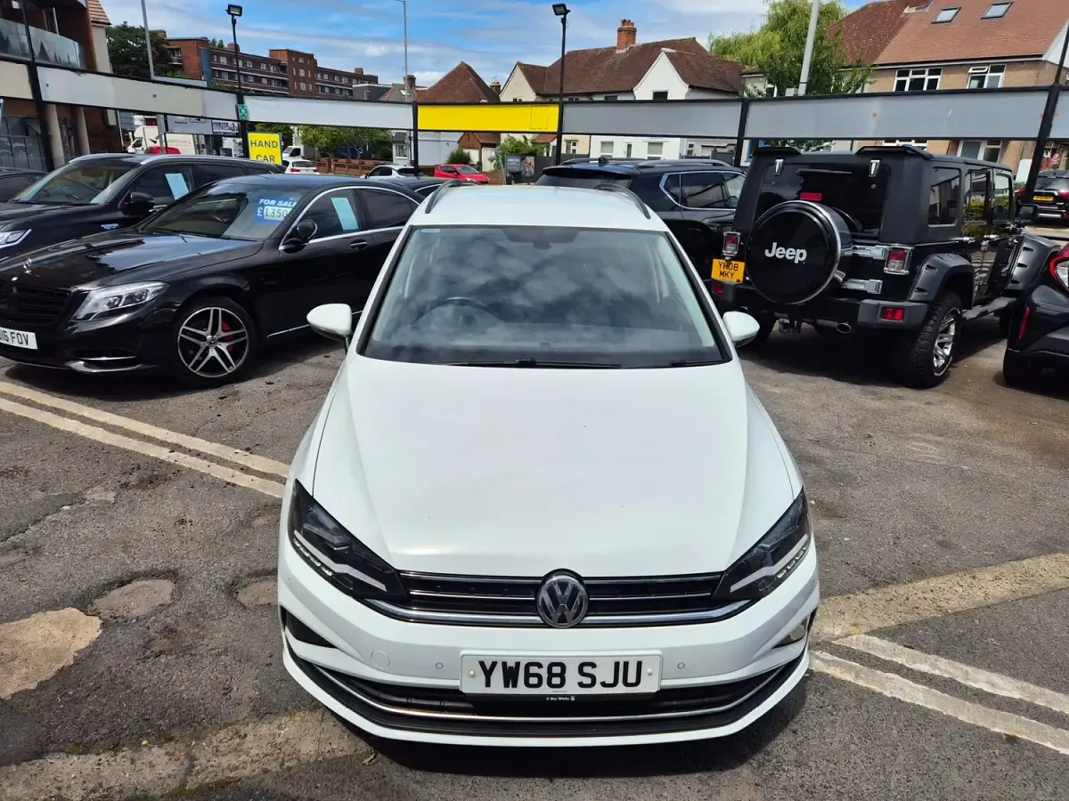Used VW Golf Sportsvan Match 2019 White MPV