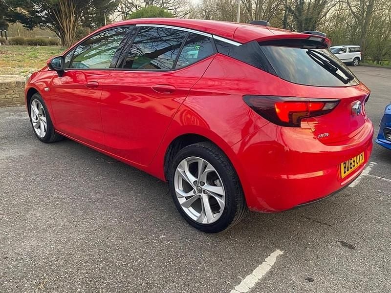 Used Vauxhall Astra SRi 2016 Red Hatchback