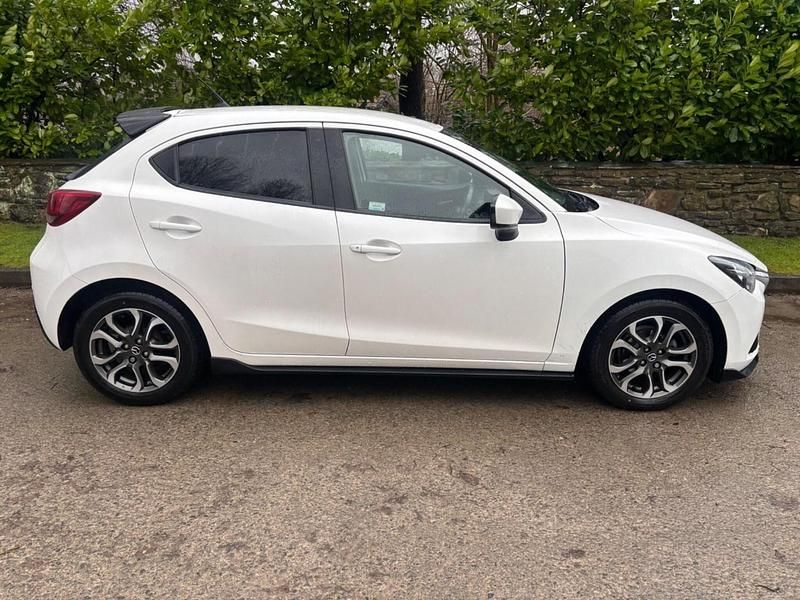Used Mazda 2 Inclusive 2015 White Hatchback