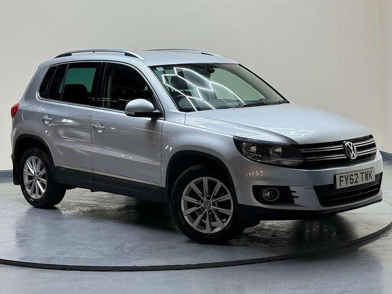 Used VW Tiguan SE 140 HP (102 kW) 2012 Silver SUV