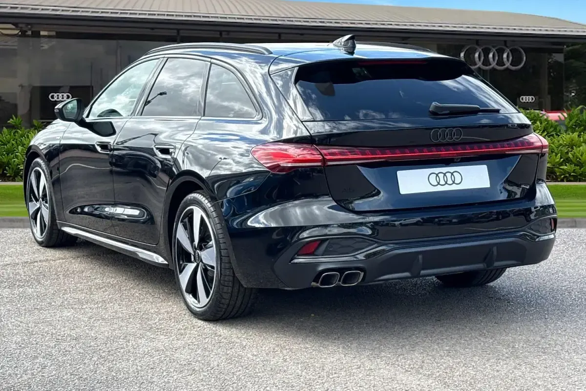 Nuevo Audi A5 Black Edition 204 CV (150 kW) 2026 Negro Familiar