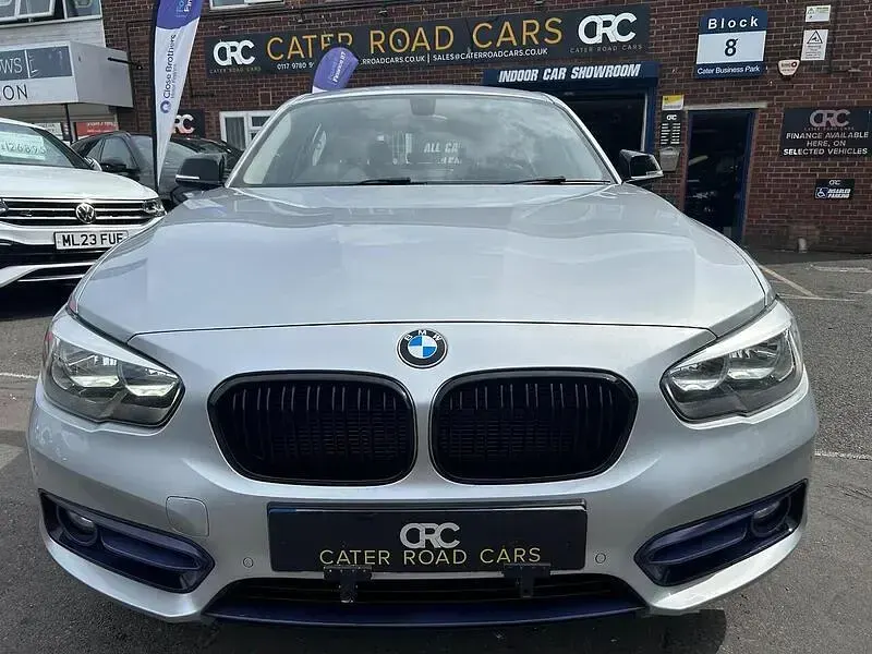 Used BMW 116 Sport Line 116 HP (85 kW) 2015 Silver Hatchback