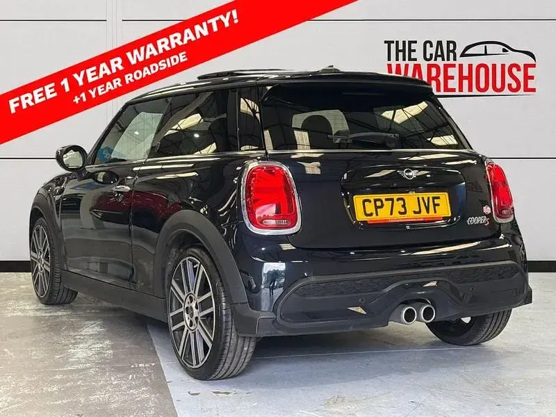 Used Mini Cooper S Exclusive 176 HP (129 kW) 2024 Blue/black Hatchback