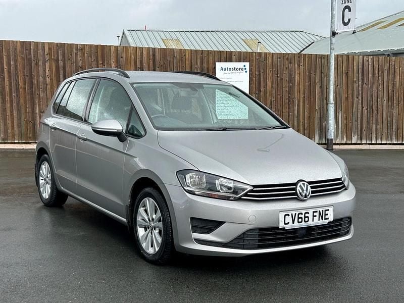 Silver Used 2016 VW Golf Sportsvan SE MPV | £10,500 (Fair price) - Image 1/4