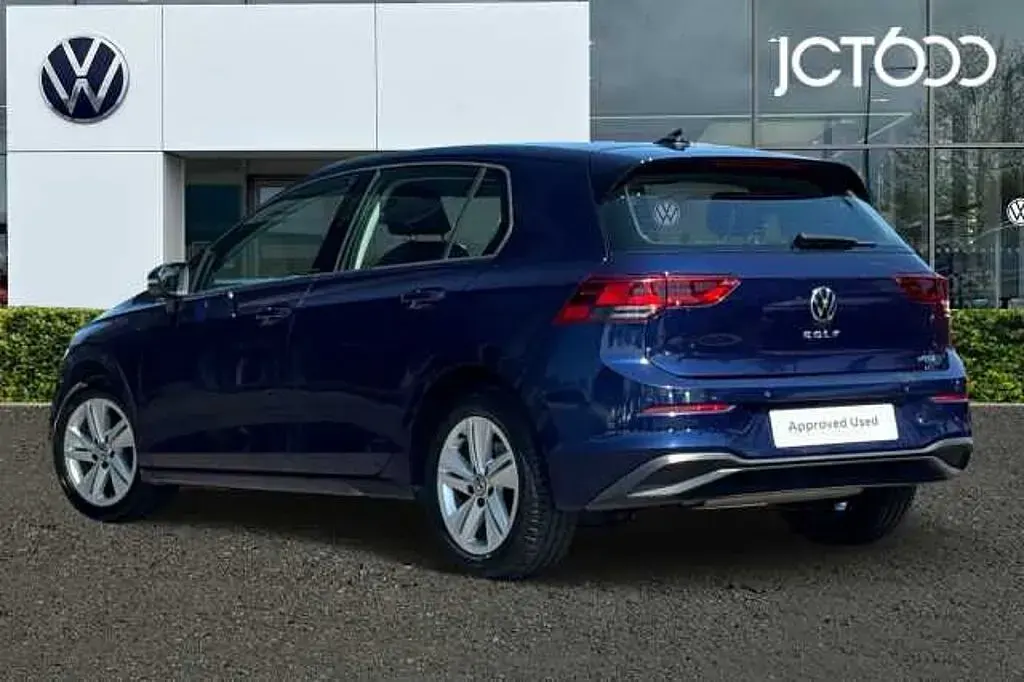 Used VW Golf VIII 150 HP (110 kW) 2022