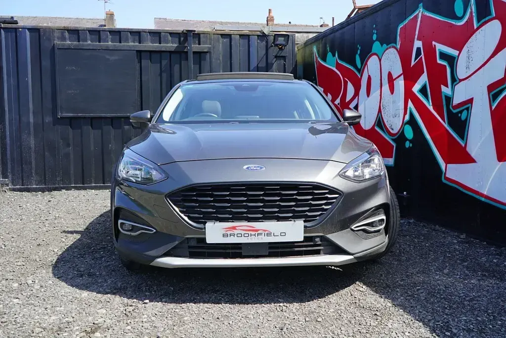 Used Ford Focus Active 125 HP (91 kW) 2020 Grey Hatchback