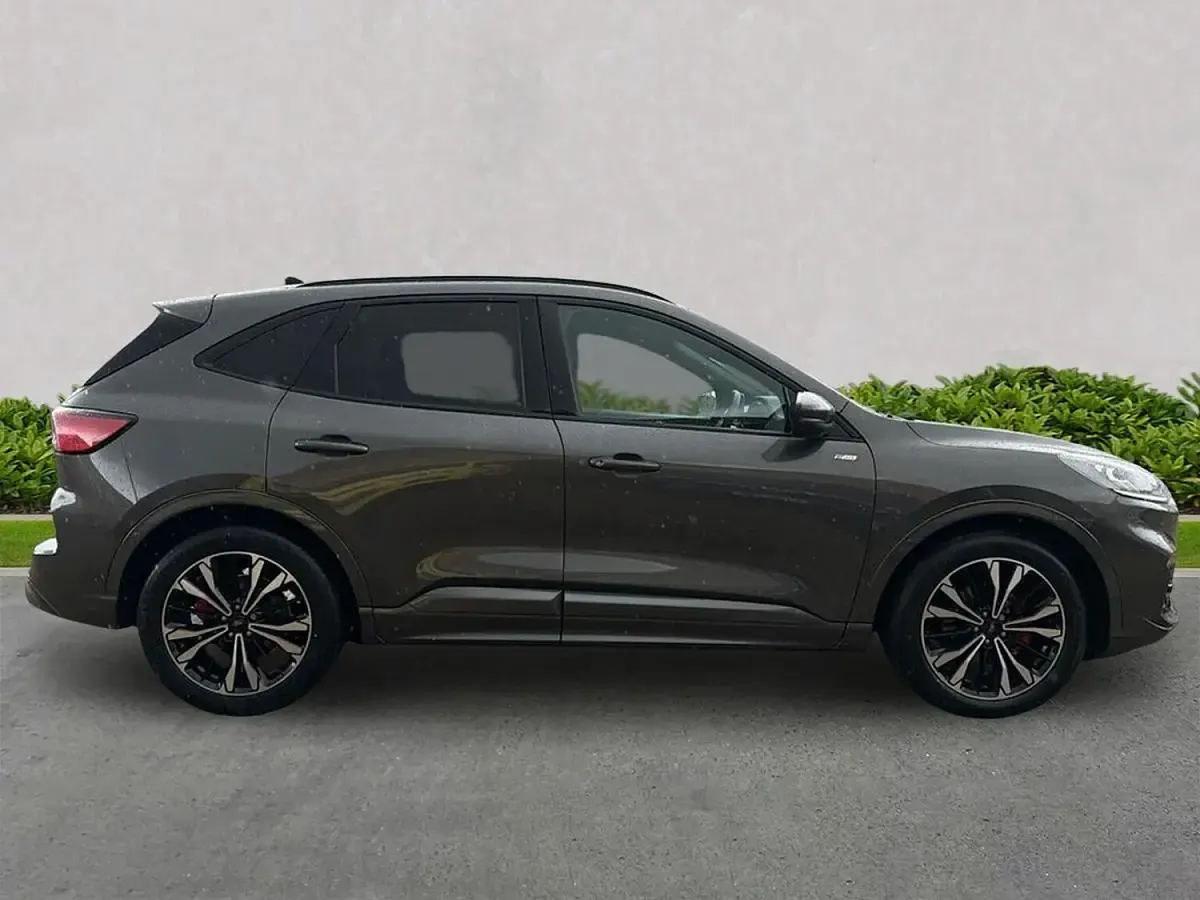 Used Ford Kuga ST-Line X 225 HP (165 kW) 2023 Grey SUV