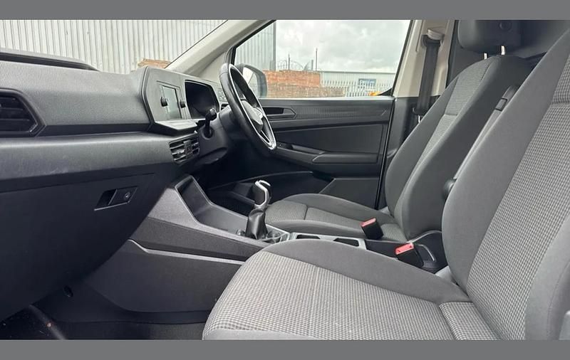 Used VW Caddy 112 HP (82 kW) 2023 White MPV