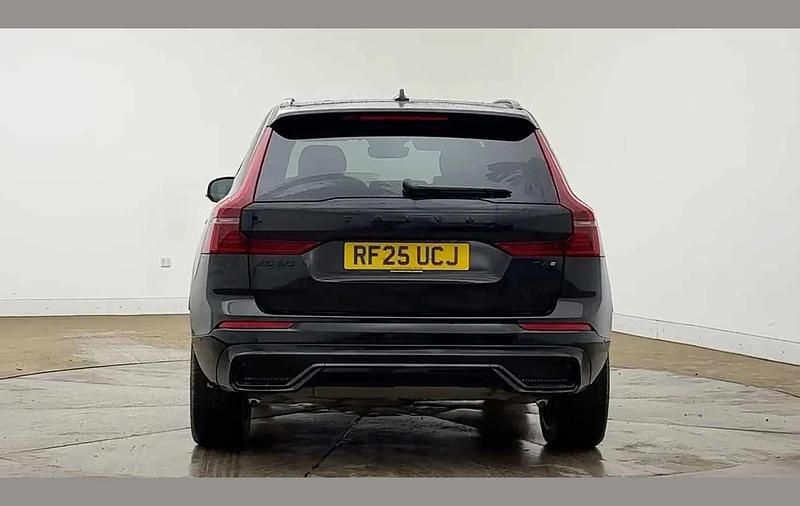 Used Volvo XC60 Plus 345 HP (253 kW) 2025 Black SUV
