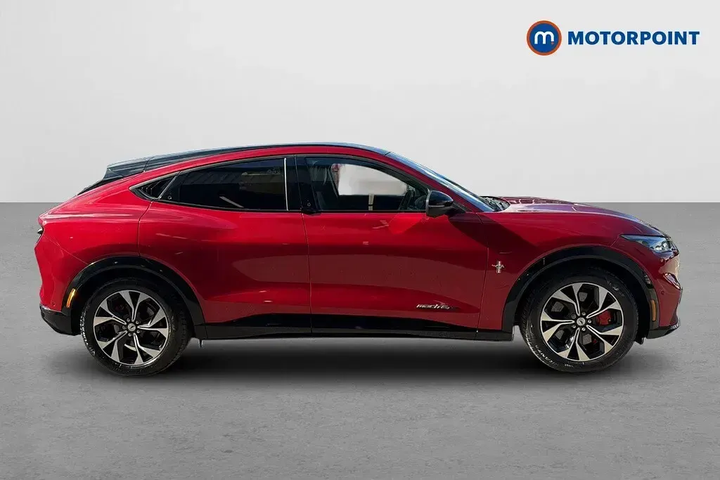 Used Ford Mustang Mach-E Extended Range 258 kW (351 HP) 2023 Red SUV