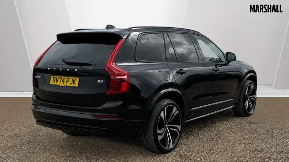 Used Volvo XC90 Ultra 250 HP (183 kW) 2025 Black SUV