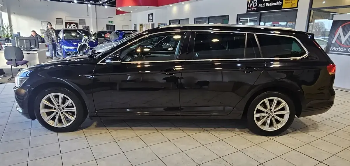 Used VW Passat Business 150 HP (110 kW) 2018 Black Estate