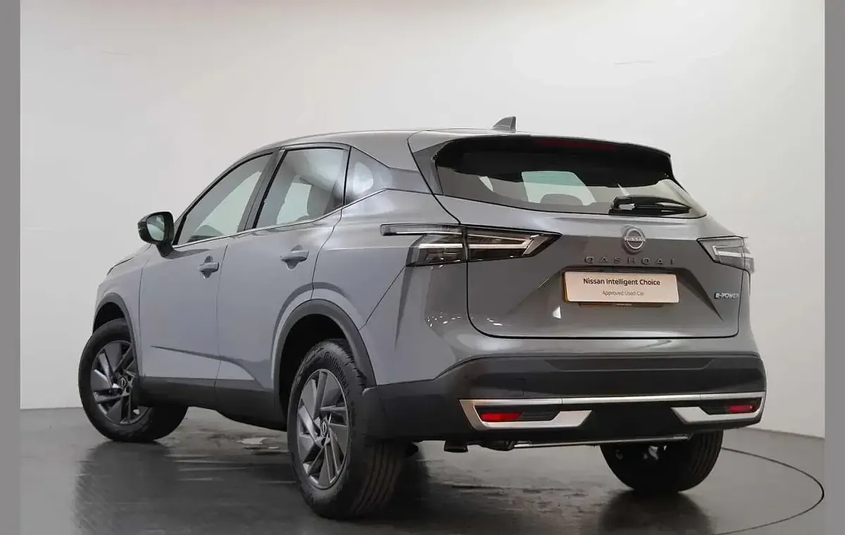 New Nissan Qashqai Acenta Premium 205 HP (150 kW) 2026 Grey SUV