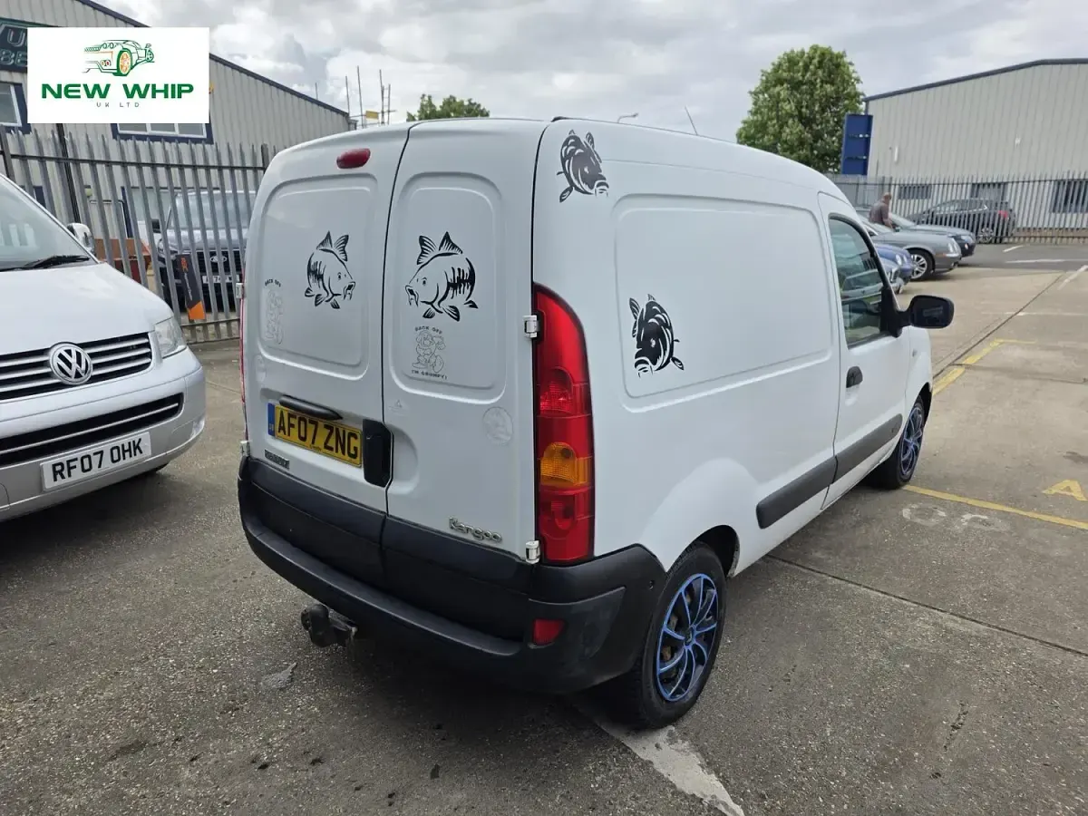 Used Renault Kangoo 2007 White MPV