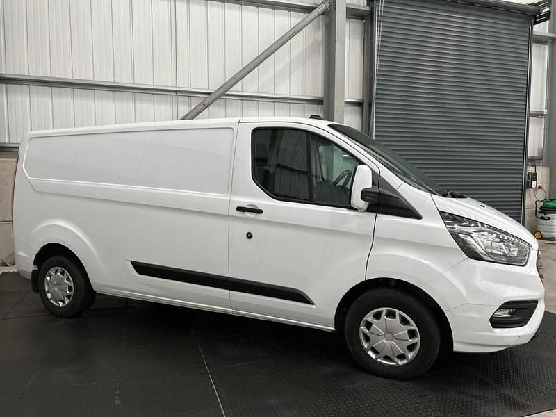 Used Ford Transit Custom Trend 130 HP (95 kW) 2021 White