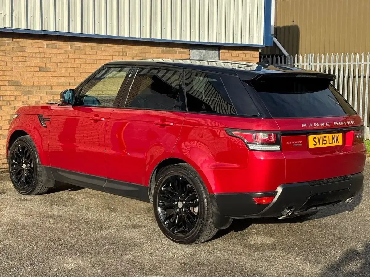 Used Land Rover Range Rover HSE Dynamic 275 HP (202 kW) 2015 Red SUV
