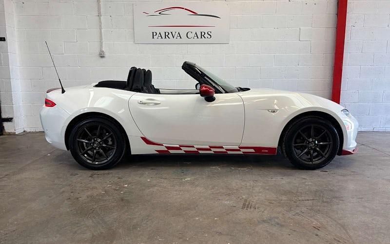 Used Mazda MX5 131 HP (96 kW) 2016 White Cabriolet
