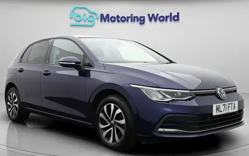 Used VW Golf VIII Active 131 HP (96 kW) 2021 Hatchback
