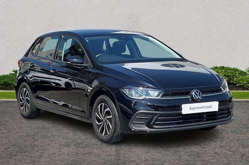 Black Used 2024 VW Polo Life Hatchback | £16,990 (Good price) - Image 1/4