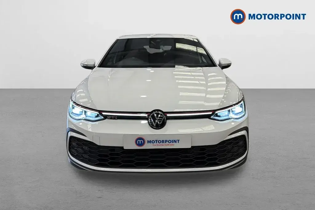Begagnad VW Golf VII GTI 2021 Vit Halvkombi
